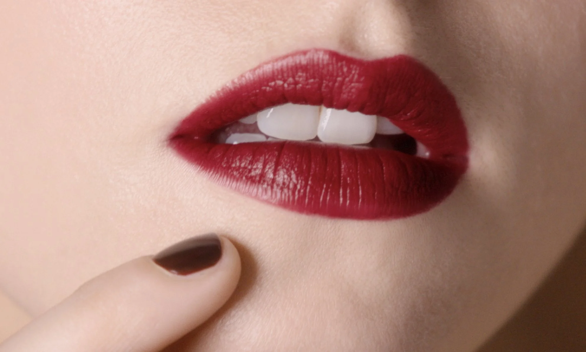 CHANEL — Rouge Allure Camélia - Limited Edition — visuel 3