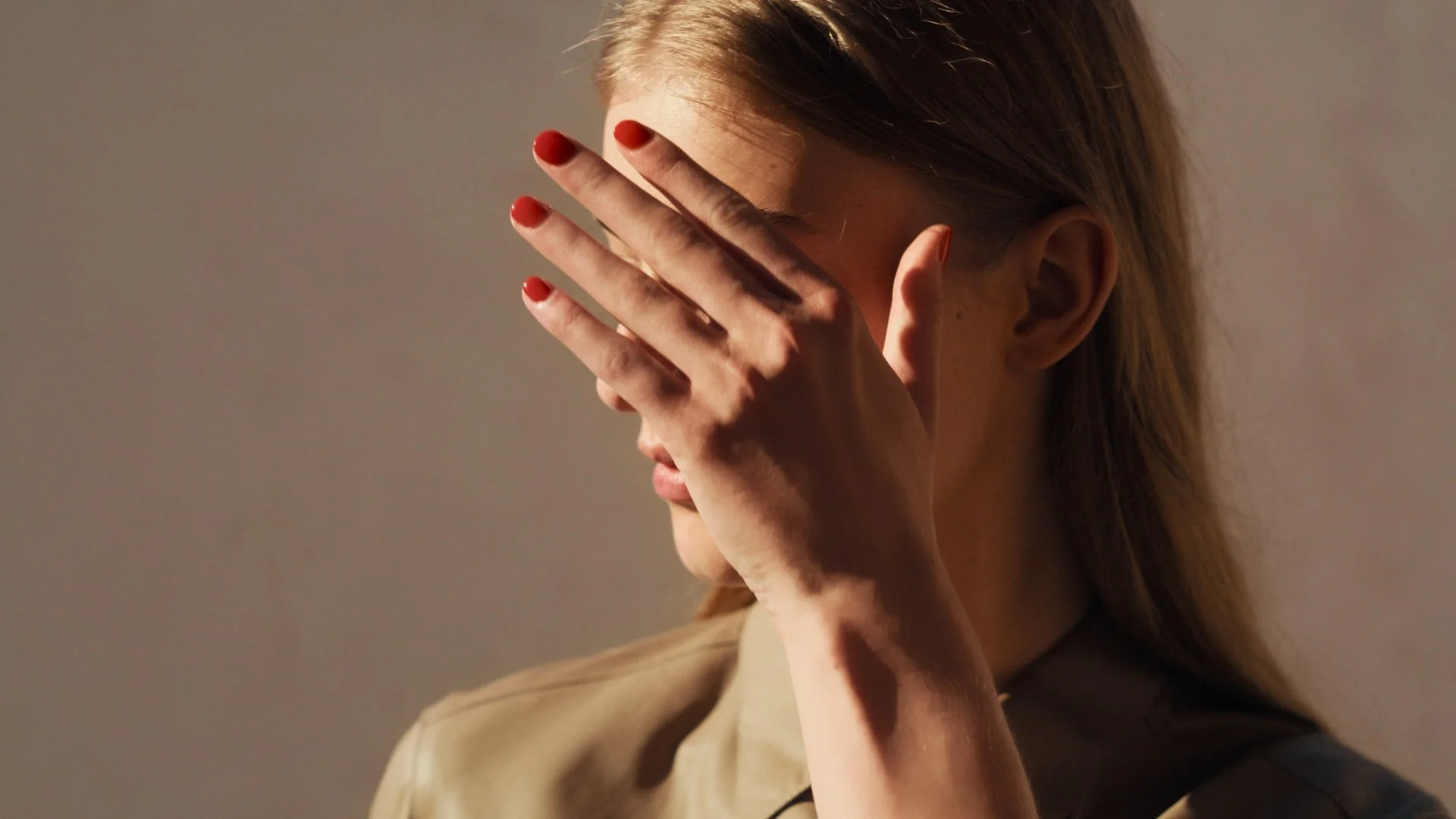 HERMÈS — LES ROUGES — visuel 5