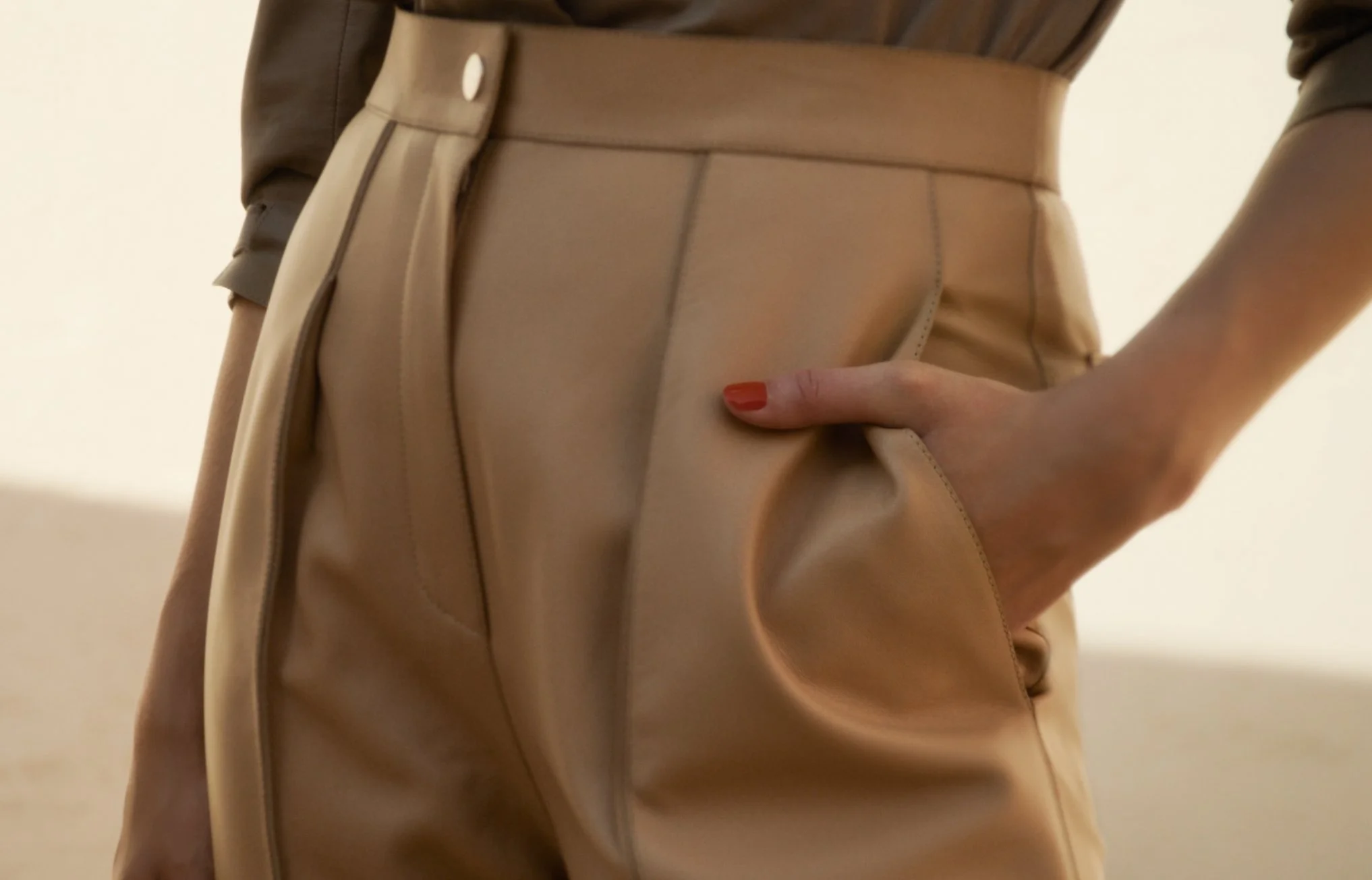 HERMÈS — LES ROUGES — visuel 4