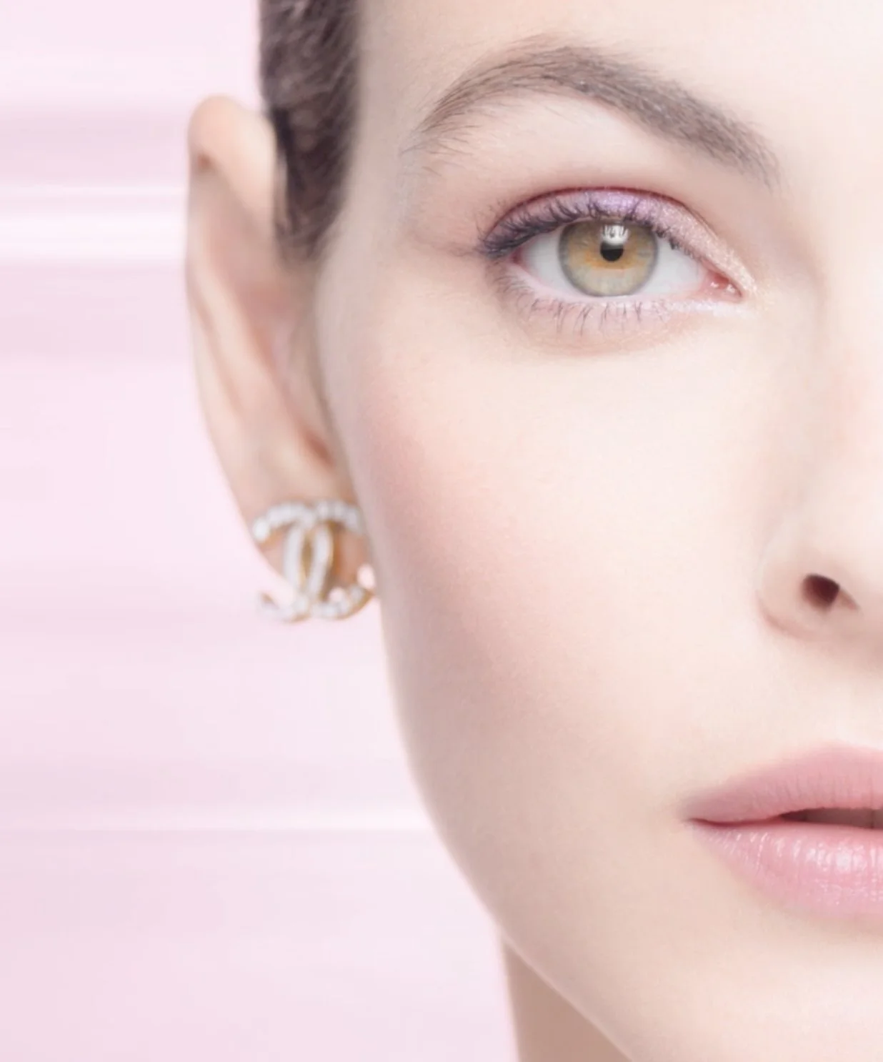 CHANEL — Le Blanc Make Up — visuel 3