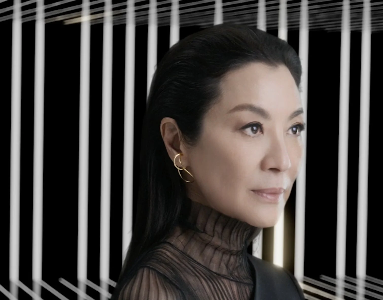 HELENA RUBINSTEIN — Re-plasty Age recovery - Michelle Yeoh — visuel 2