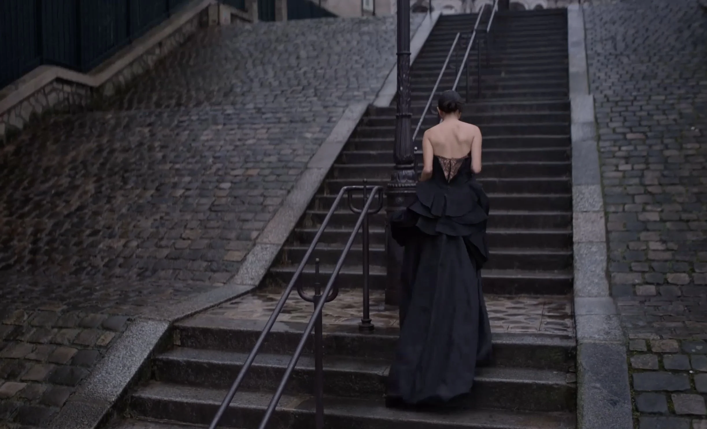 GIVENCHY — L'INTERDIT — visuel 2
