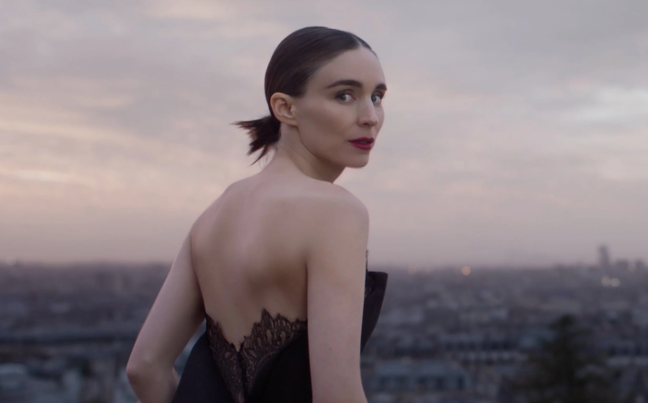 GIVENCHY — L'INTERDIT — visuel 5