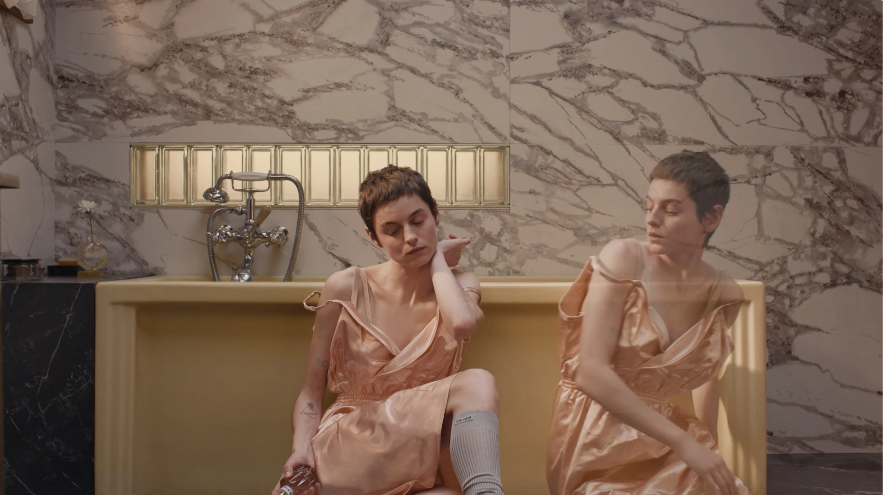 MIU MIU — MIUTINE — visuel 5