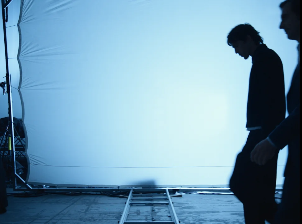 CHANEL  — Interview Bleu de Chanel  — visuel 3