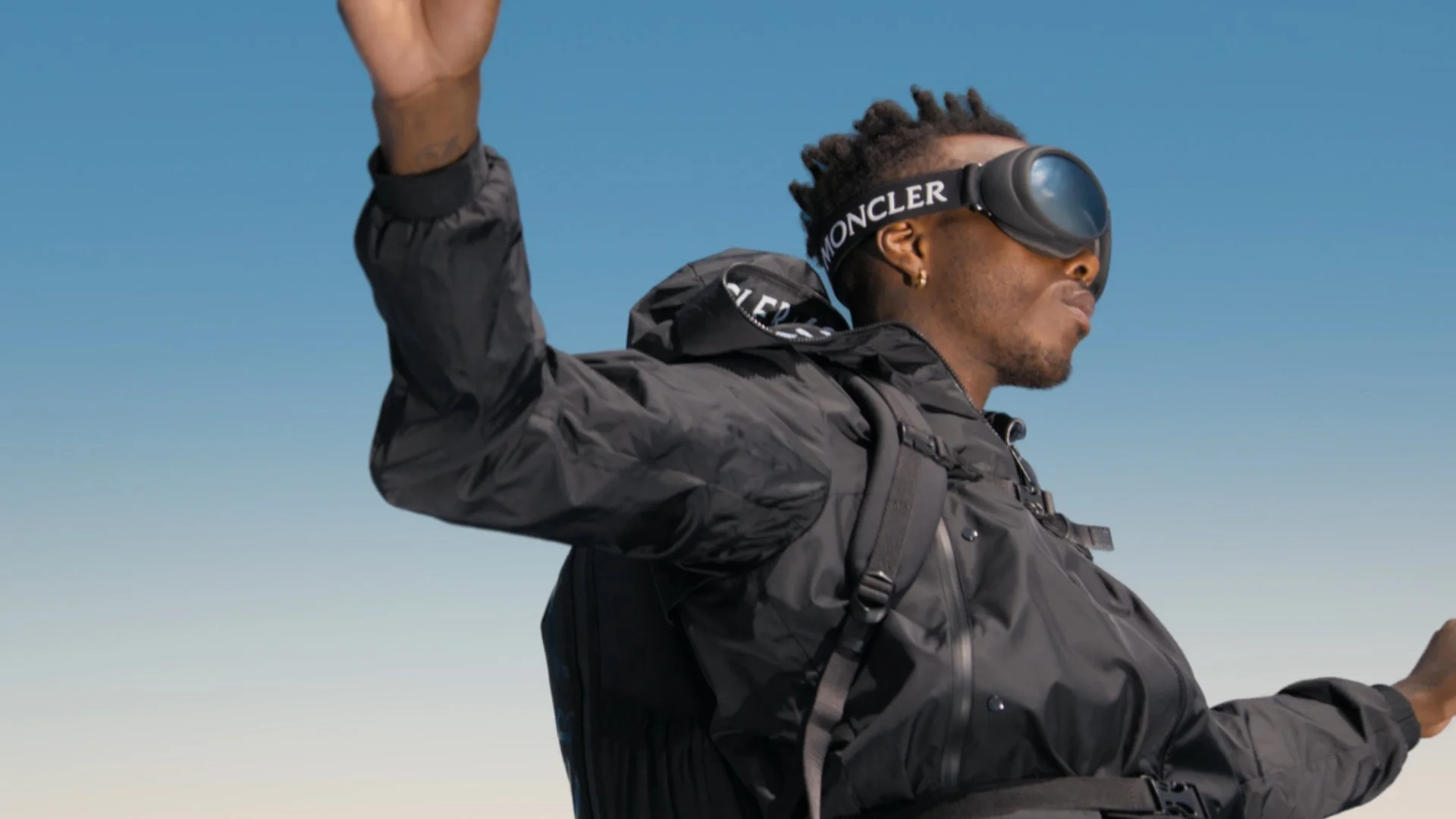 MONCLER — Summer of lightness — visuel 1